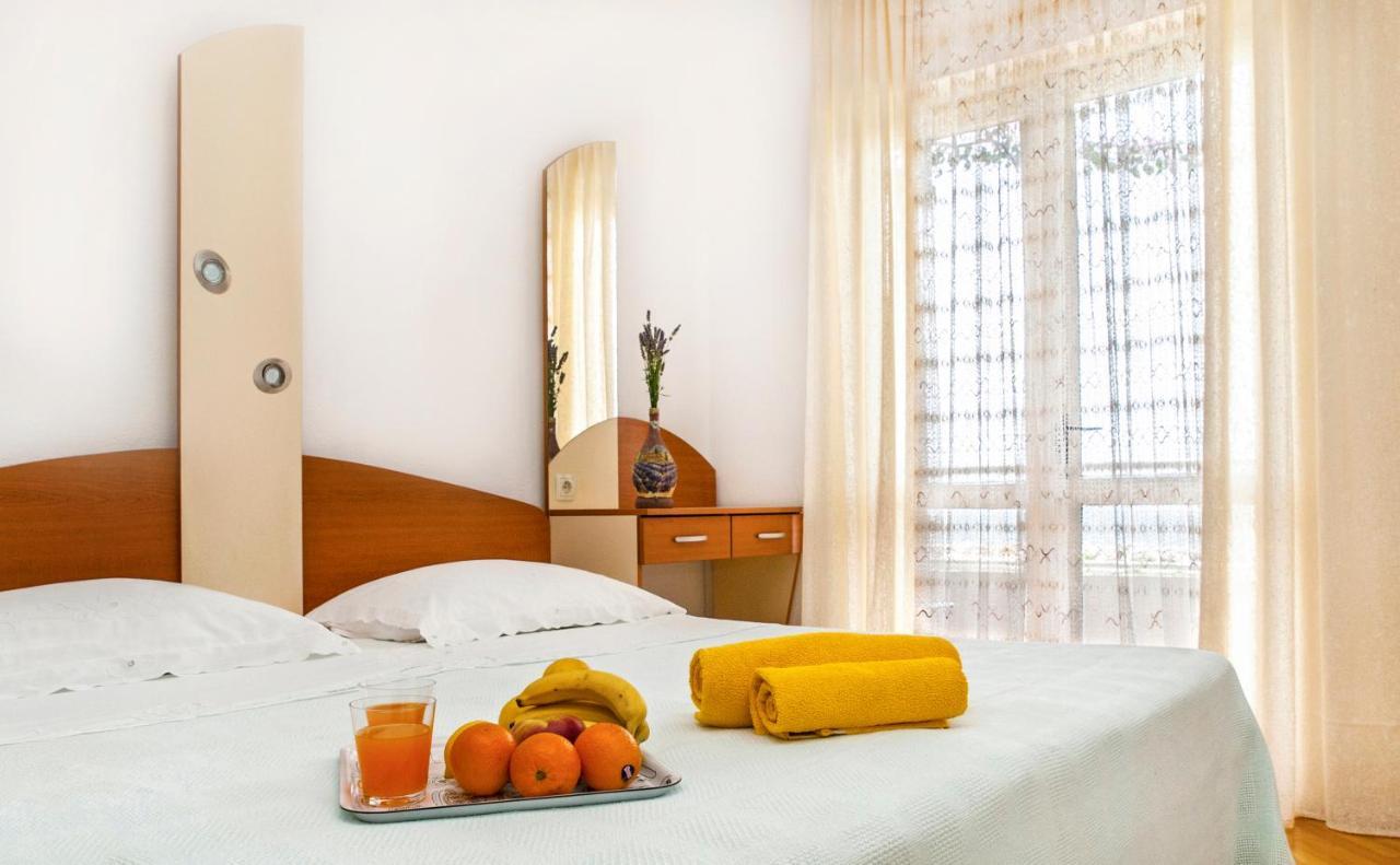 Apartmani Ines Drasnice Ngoại thất bức ảnh