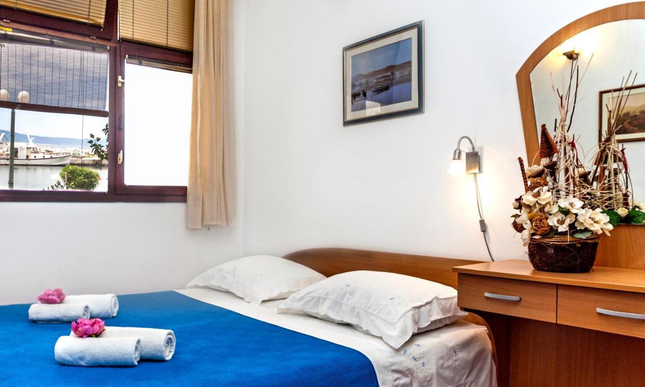 Apartmani Ines Drasnice Ngoại thất bức ảnh