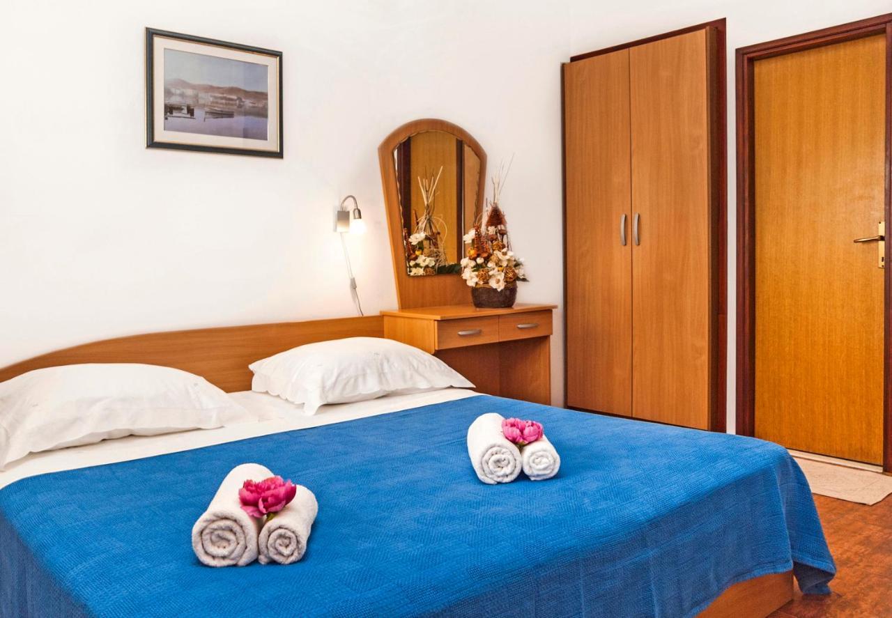 Apartmani Ines Drasnice Ngoại thất bức ảnh