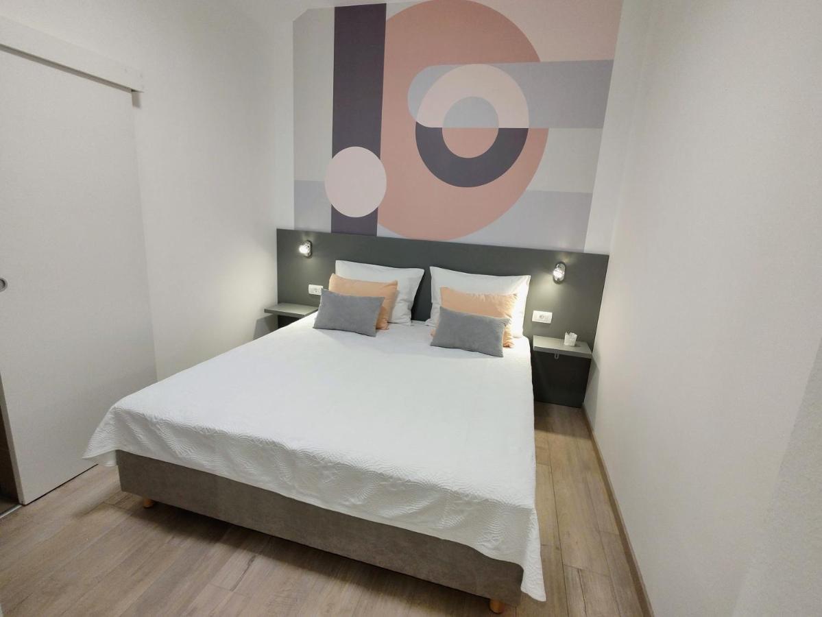 Apartmani Ines Drasnice Ngoại thất bức ảnh